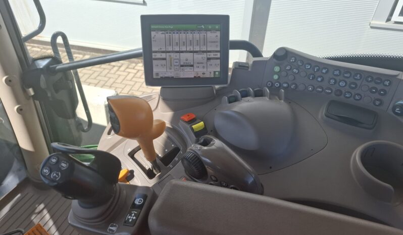 John Deere 6135R full