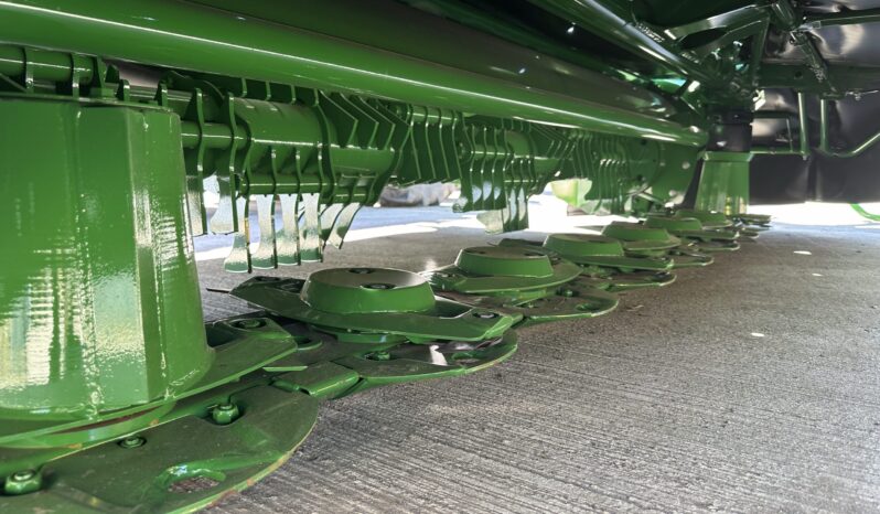 John Deere 331 full