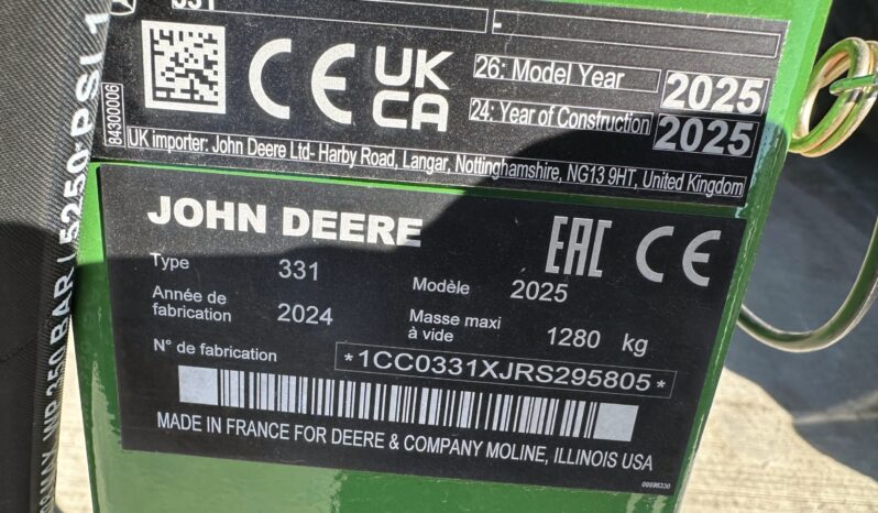 John Deere 331 full