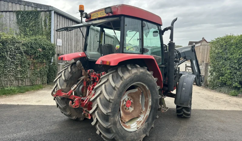 Mccormick Cx105 Tractor With Loader full
