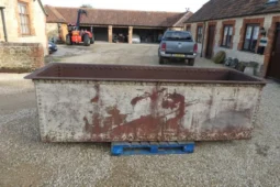 Metal Antique Trough 10ft Long Riveted full