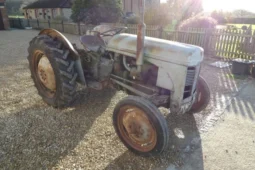 Ferguson Tef 20 Diesel Tractor 2wd full
