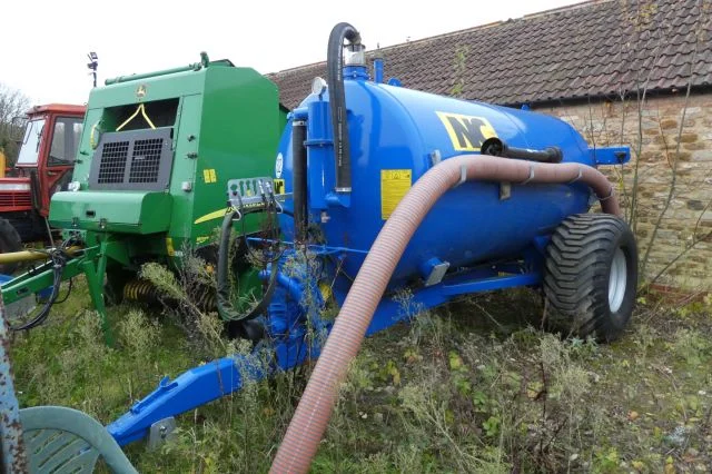 Nc 1300 Gallon Vacuum Tanker In Stock