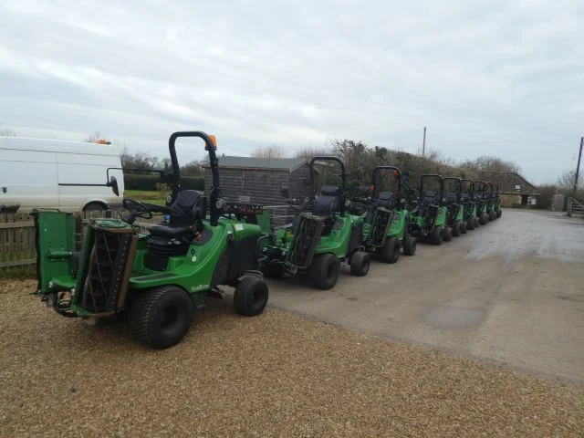 Roberine John Deere R3 Mowers One Owner From New 2018