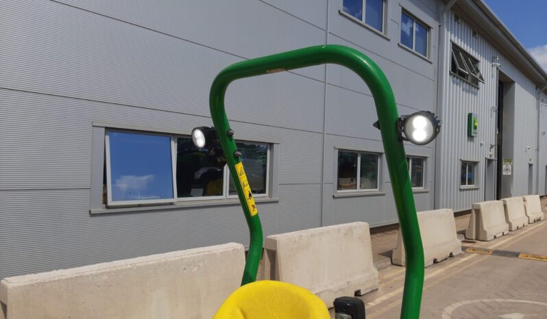 John Deere 2750E Hybrid full