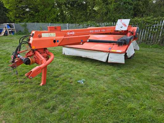2007 Kuhn FC 303 YGL Trail Mower Conditioner For Auction on 2025-05-14 Ref: 5169/4