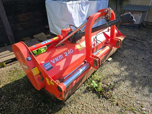 2021 Kuhn VKM 240 Flail Mower For Auction on 2025-05-14 Ref: 5176/7