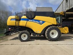 2017 New Holland CX8.80 Combine Harvester with New Holland Varifeed Header – WA18 EJU For Auction on 2025-05-14 Ref: 5167/4 full
