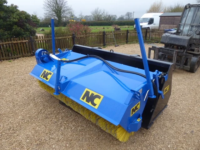 Nc Bucket Brush