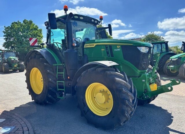 John Deere 6R 250 full