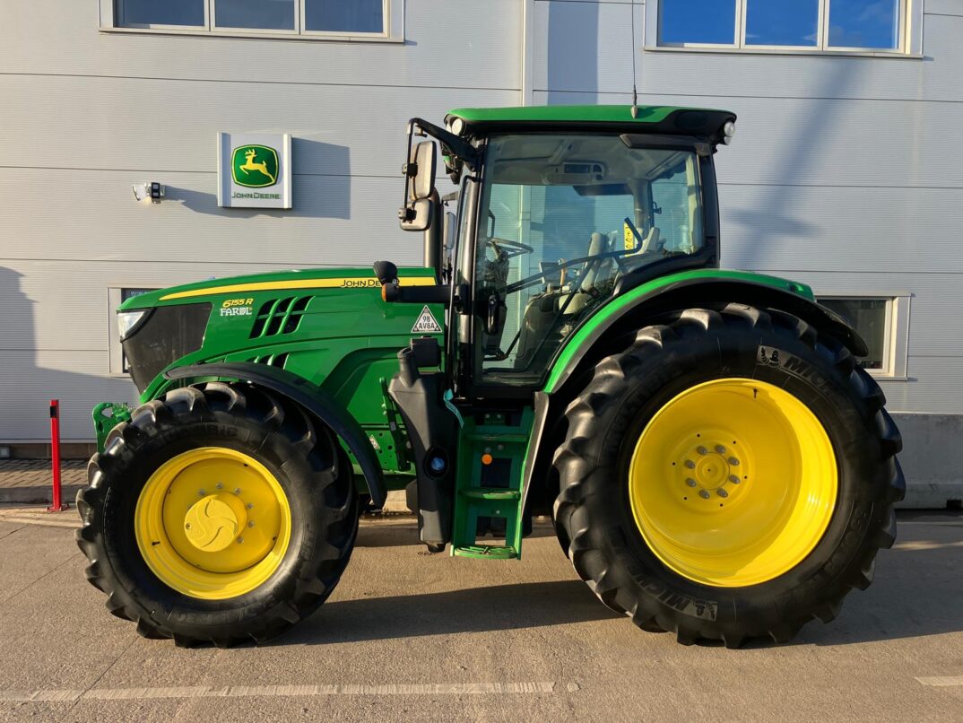 John Deere 6155R