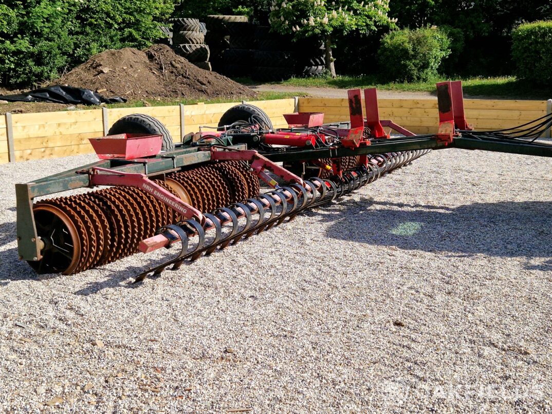 2010 NRH 8.3M Horizontal folding rolls
