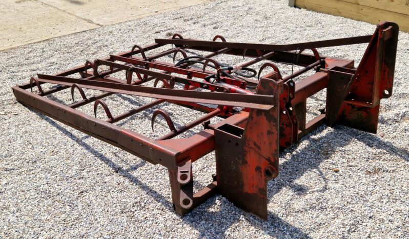 Farmhand flat 8 bale grab full
