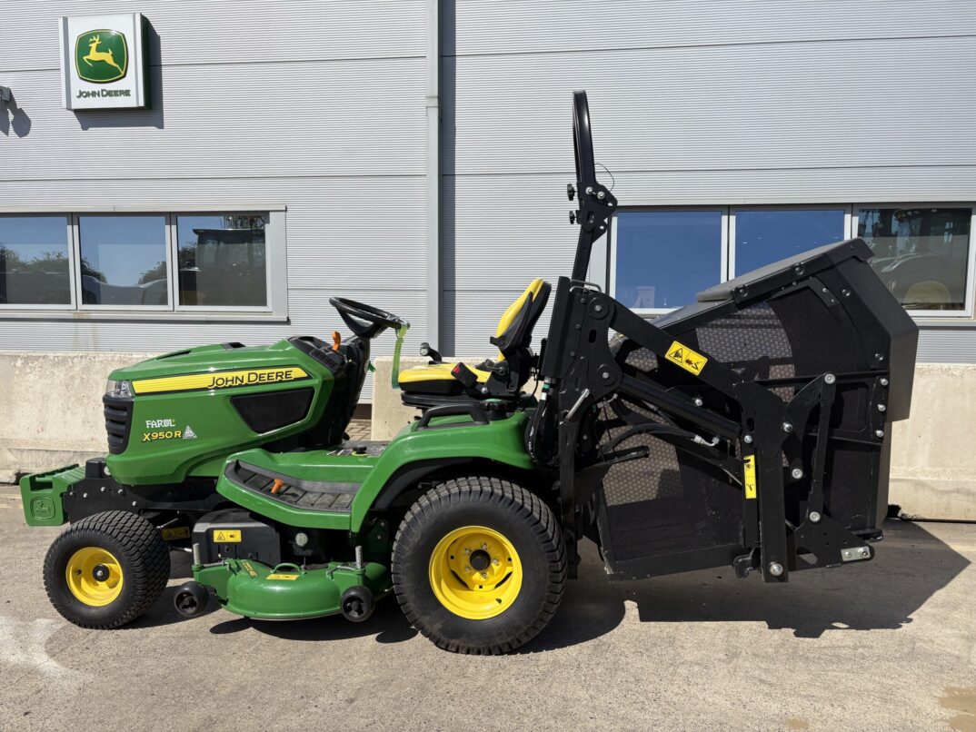 John Deere X950R